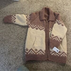 100% wool vintage cream and mauve zip up